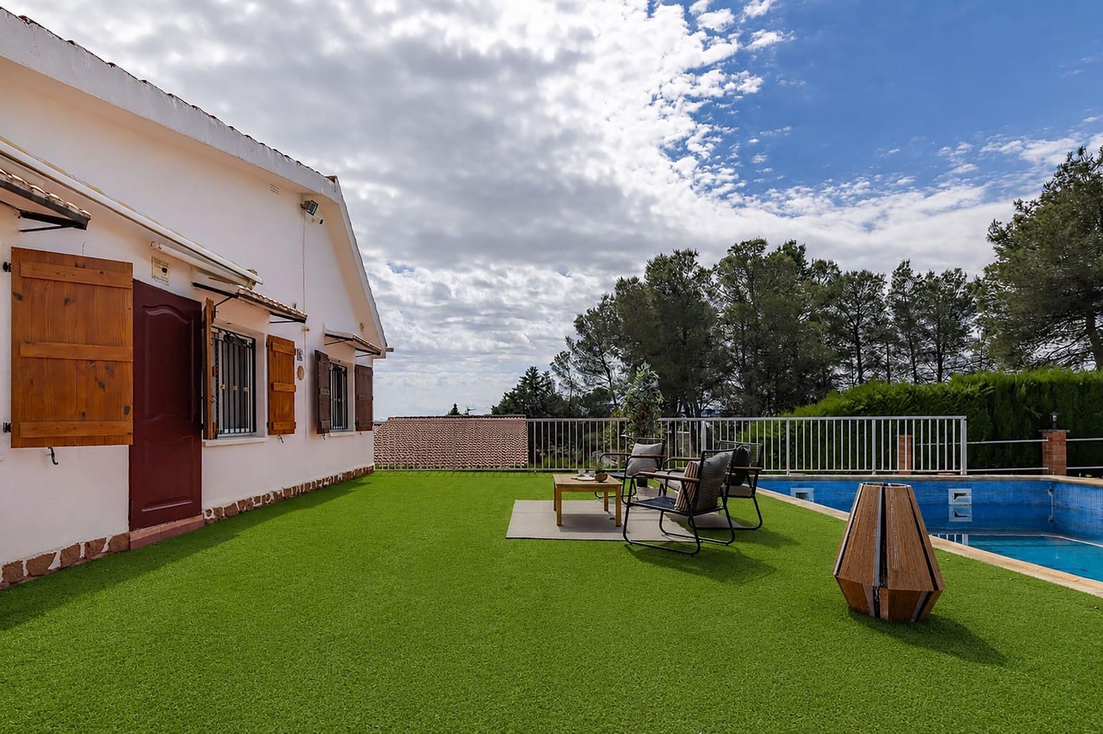 5 soveværelse Villa til salg i Moixent med swimmingpool - € 170.000 (Ref: 9825072)