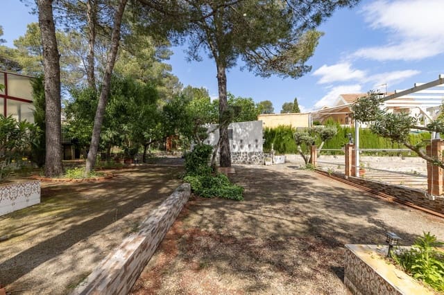 5 soveværelse Villa til salg i Moixent med swimmingpool - € 170.000 (Ref: 9825072)