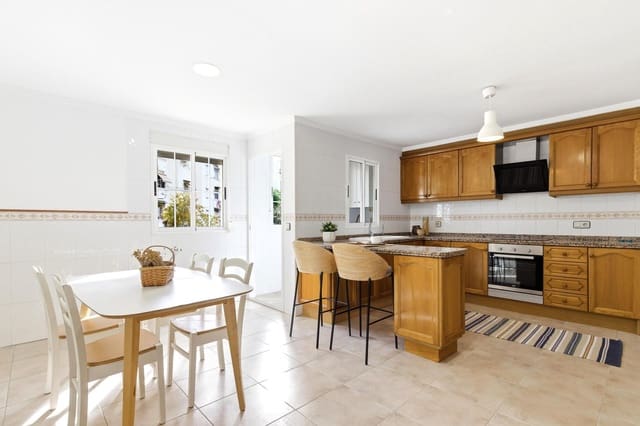 4 chambre Villa/Maison Mitoyenne à vendre à Xàtiva avec garage - 246 000 € (Ref: 9825073)