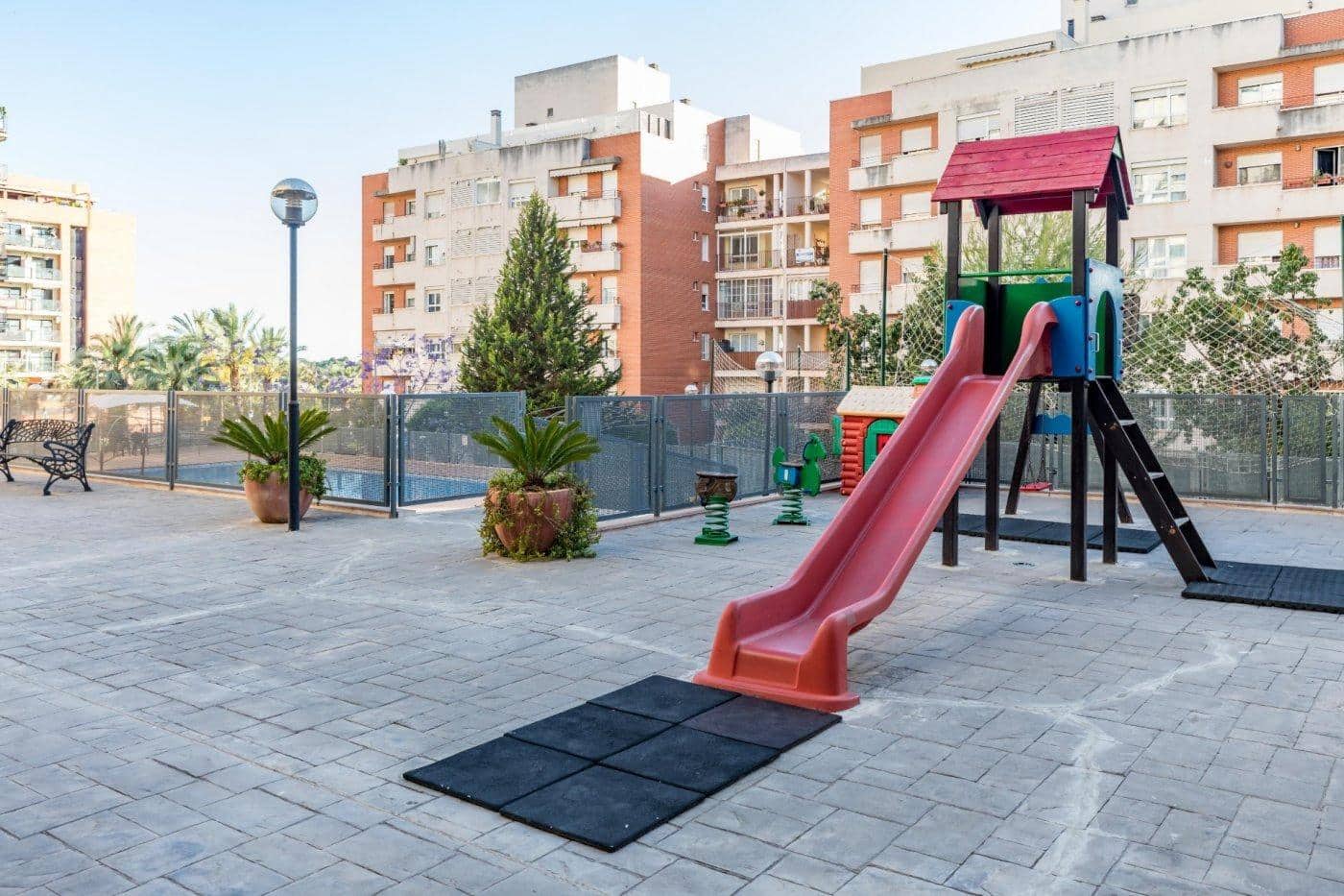 2 soveværelse Lejlighed til leje i Paterna med swimmingpool garage - € 1.300 (Ref: 9825074)