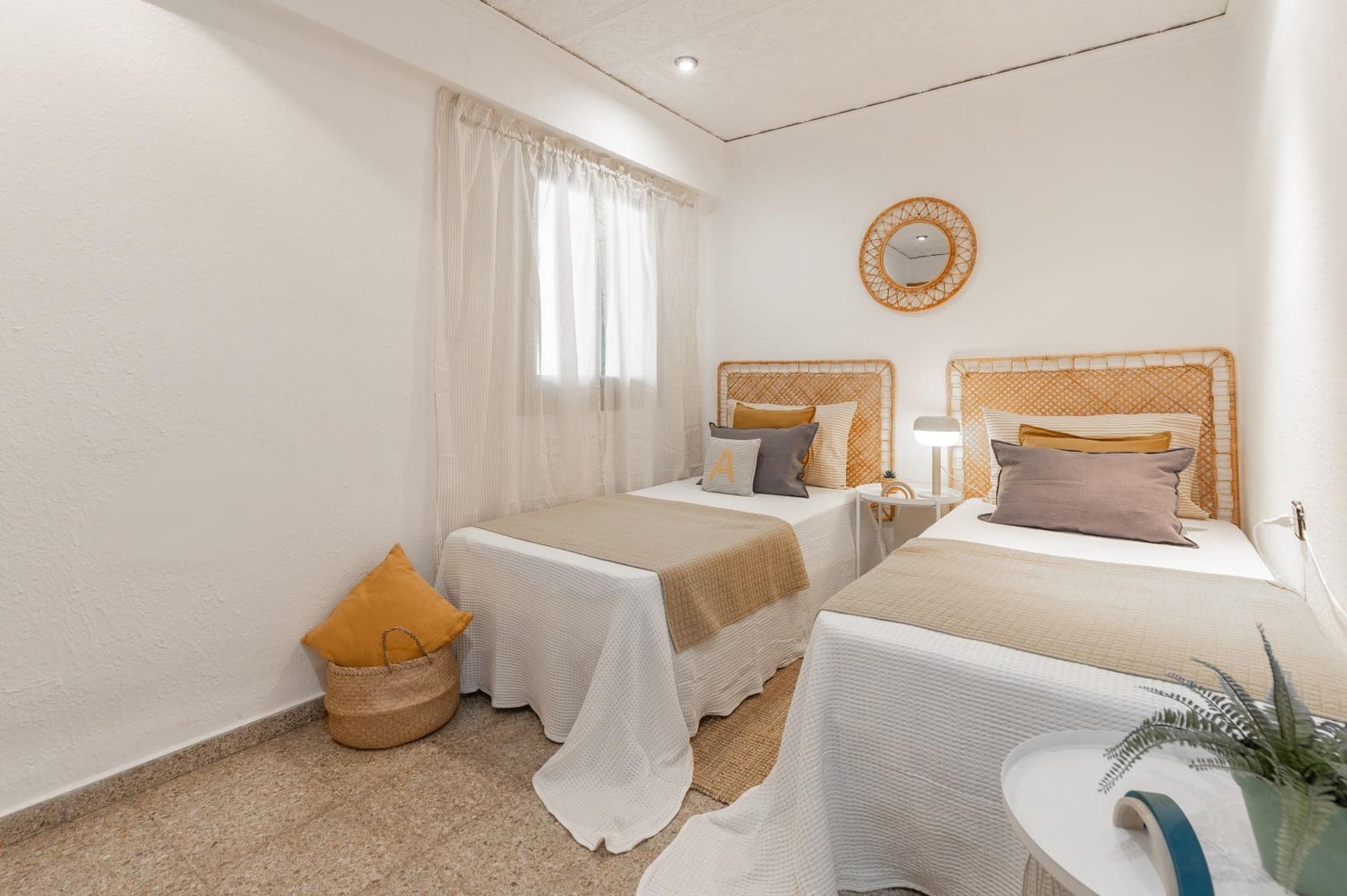 3 soveværelse Lejlighed til salg i Moncada - € 180.000 (Ref: 9825075)