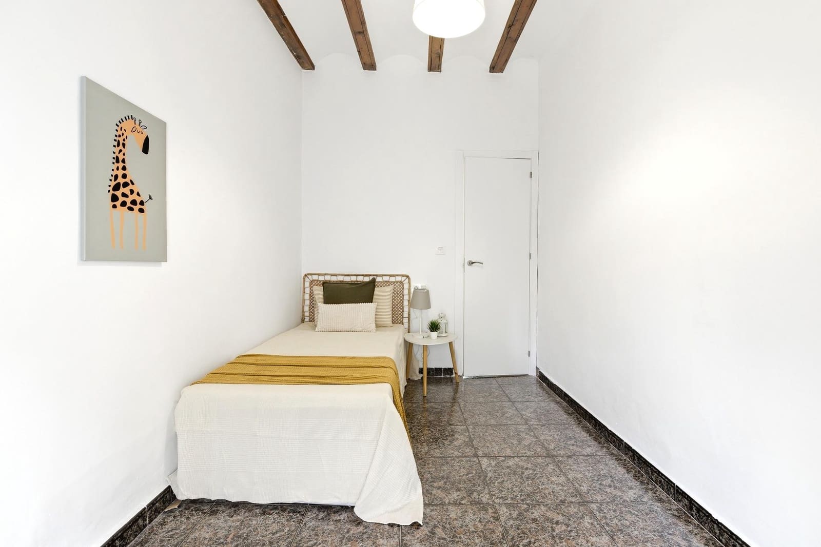 2 slaapkamer Flat te koop in Xativa - € 85.000 (Ref: 9825076)