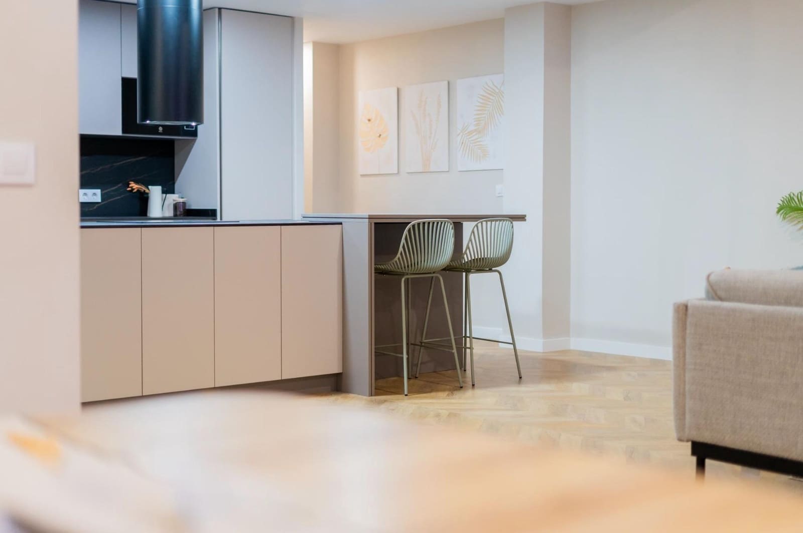 4 bedroom Flat for rent in Valencia city - € 2,500 (Ref: 9839625)
