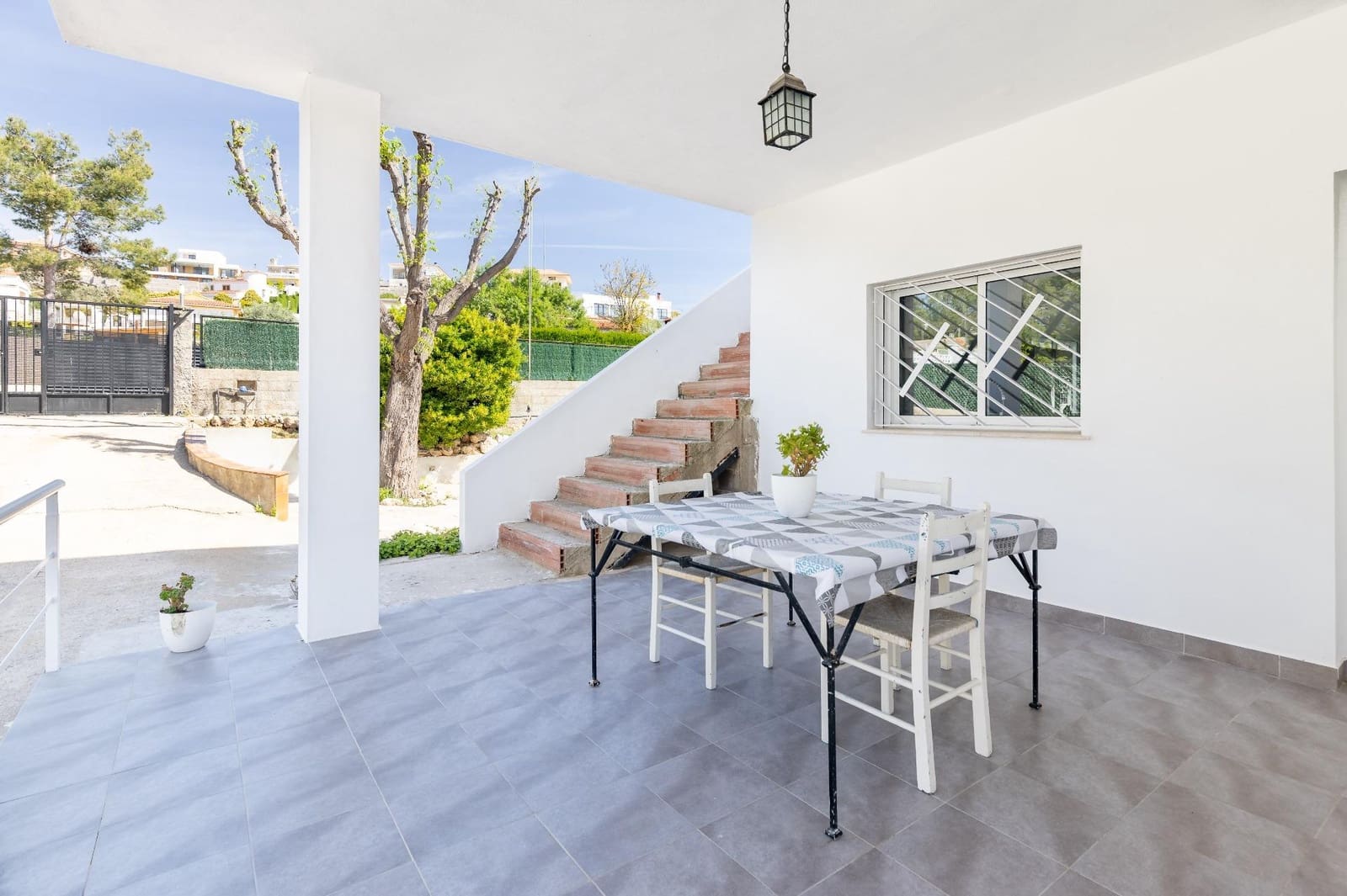 4 bedroom Villa for sale in Turis with pool garage - € 285,000 (Ref: 9839628)
