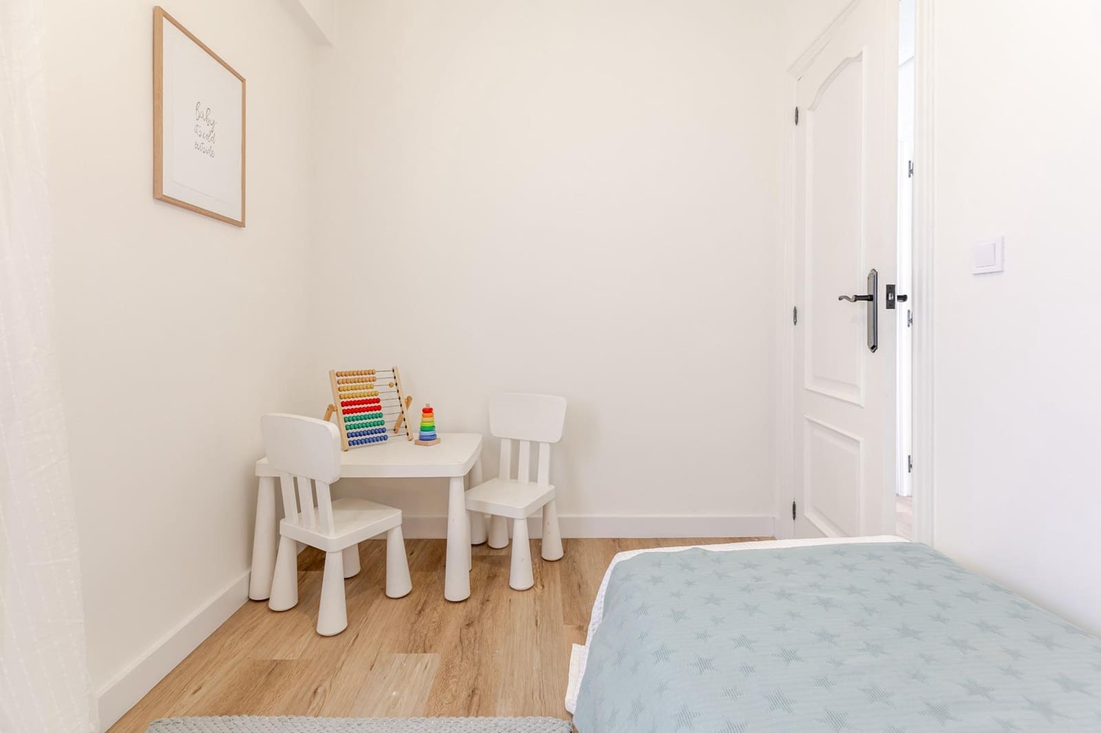 4 slaapkamer Flat te koop in Valencia stad - € 330.000 (Ref: 9839631)