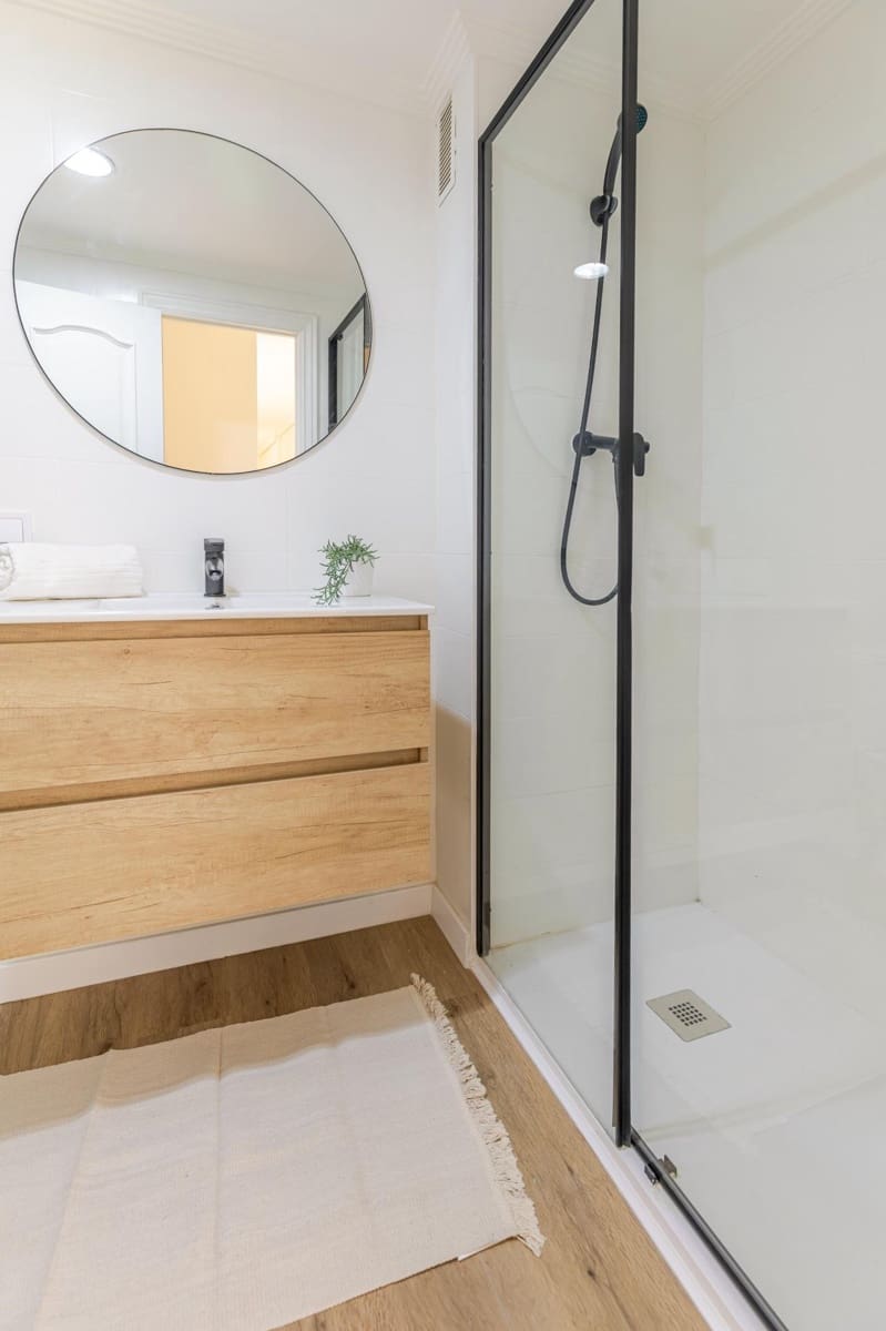 4 slaapkamer Flat te koop in Valencia stad - € 330.000 (Ref: 9839631)