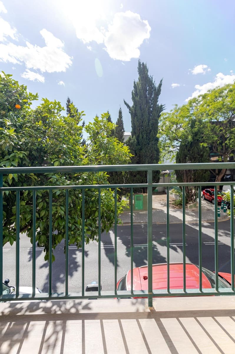 4 slaapkamer Flat te koop in Valencia stad - € 330.000 (Ref: 9839631)