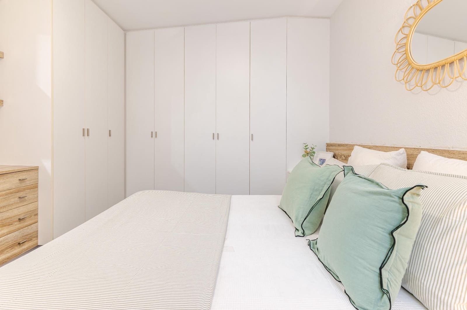 2 soveværelse Lejlighed til salg i Paterna - € 245.000 (Ref: 9855790)