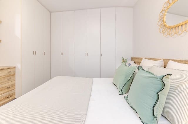2 soveværelse Lejlighed til salg i Centro Ciudad, Paterna - € 245.000 (Ref: 9855790)