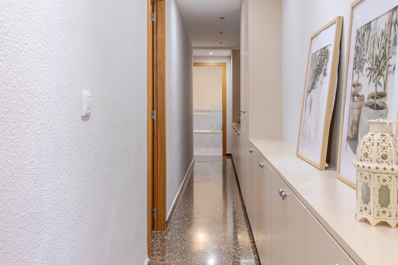 2 soveværelse Lejlighed til salg i Paterna - € 245.000 (Ref: 9855790)