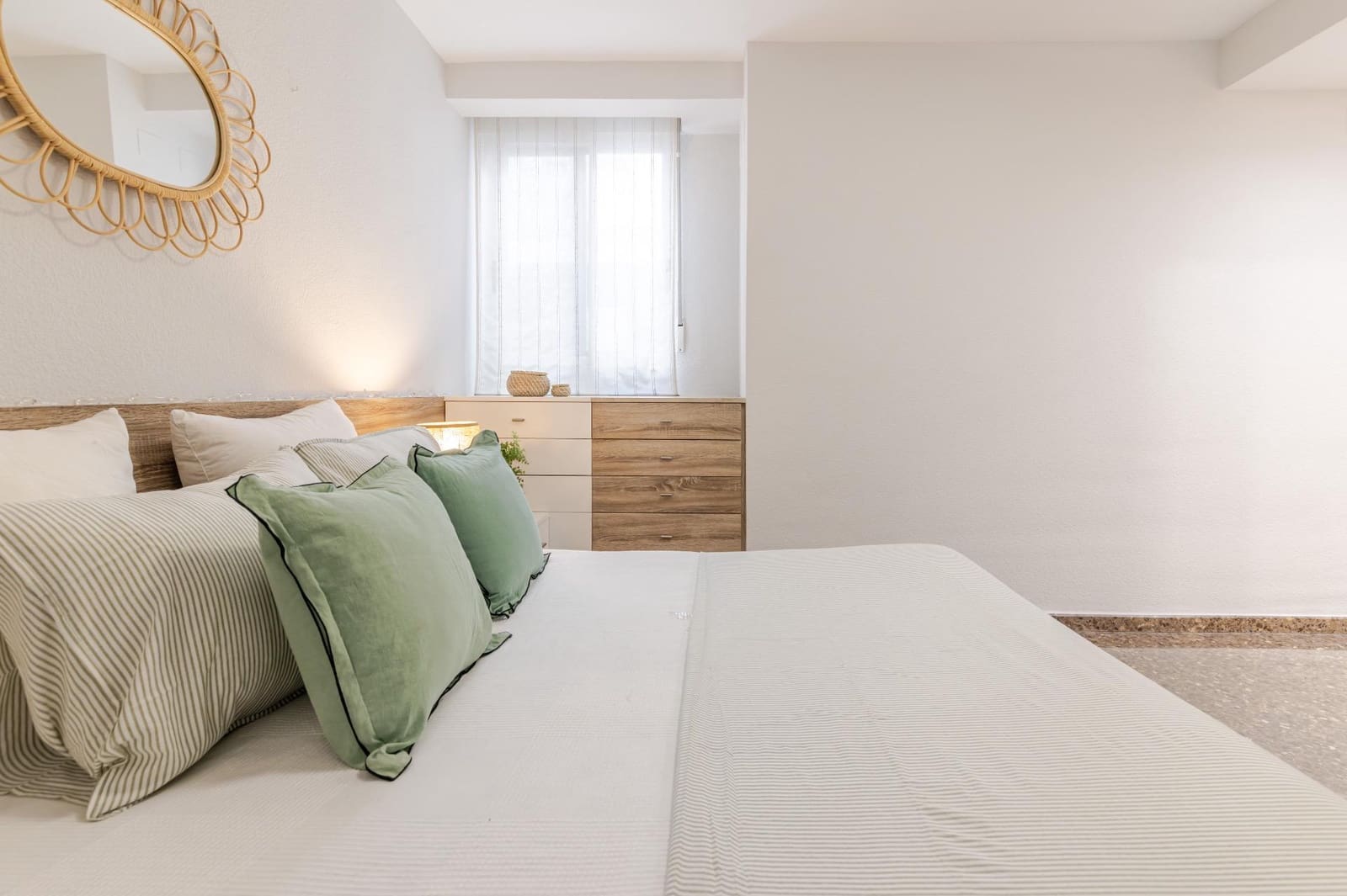 2 soveværelse Lejlighed til salg i Paterna - € 245.000 (Ref: 9855790)