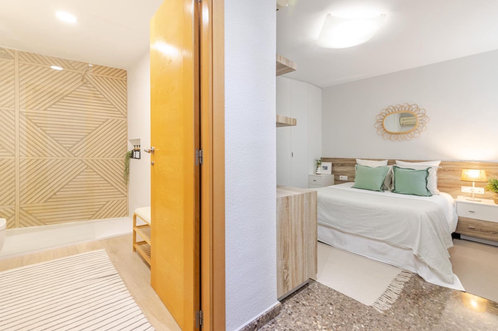 2 soveværelse Lejlighed til salg i Paterna - € 245.000 (Ref: 9855790)