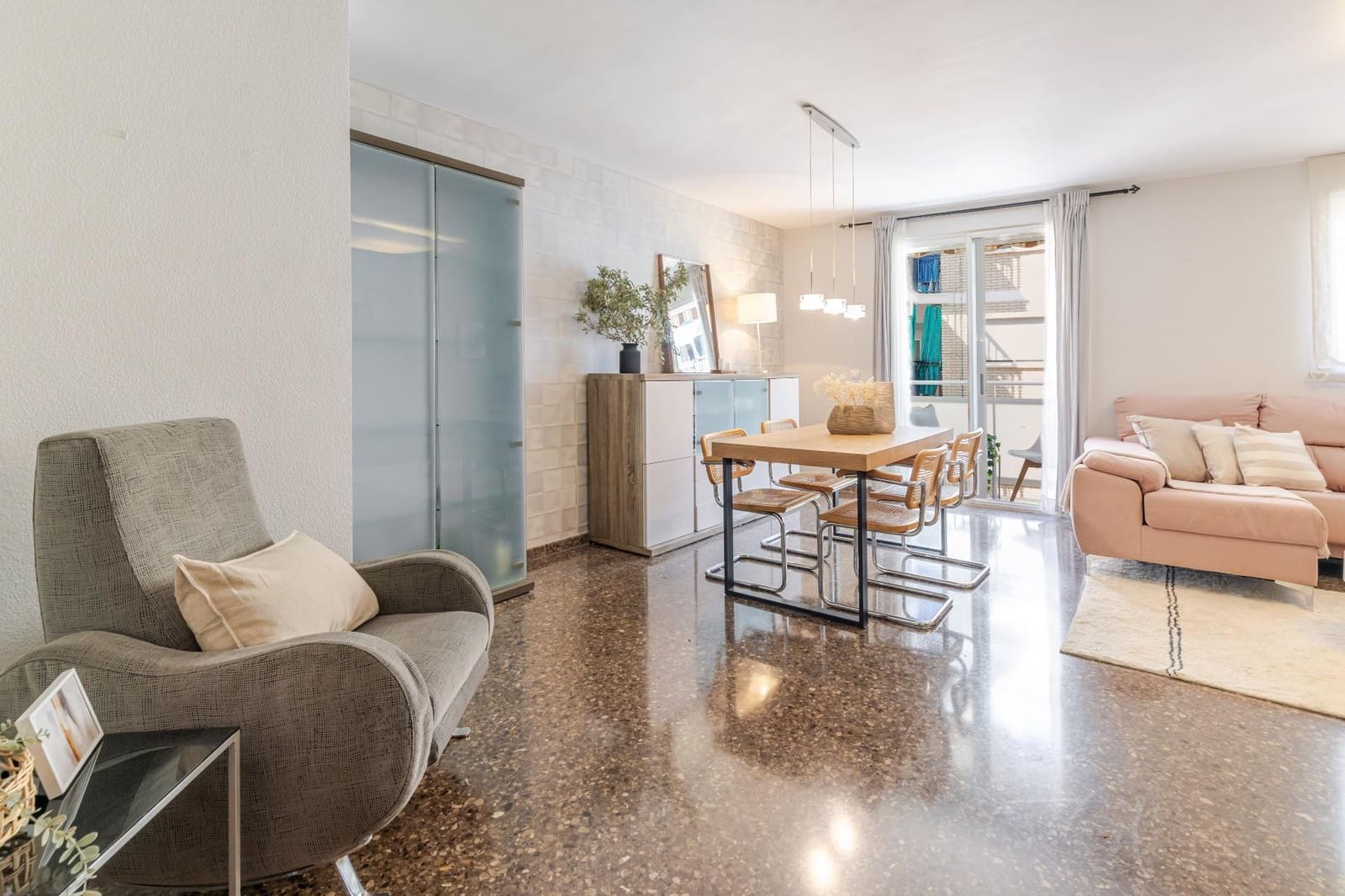 2 soveværelse Lejlighed til salg i Paterna - € 245.000 (Ref: 9855790)
