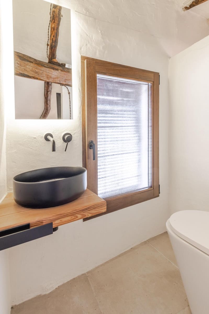2 soveværelse Finca/Landehus til salg i Venta del Moro - € 140.000 (Ref: 9855791)