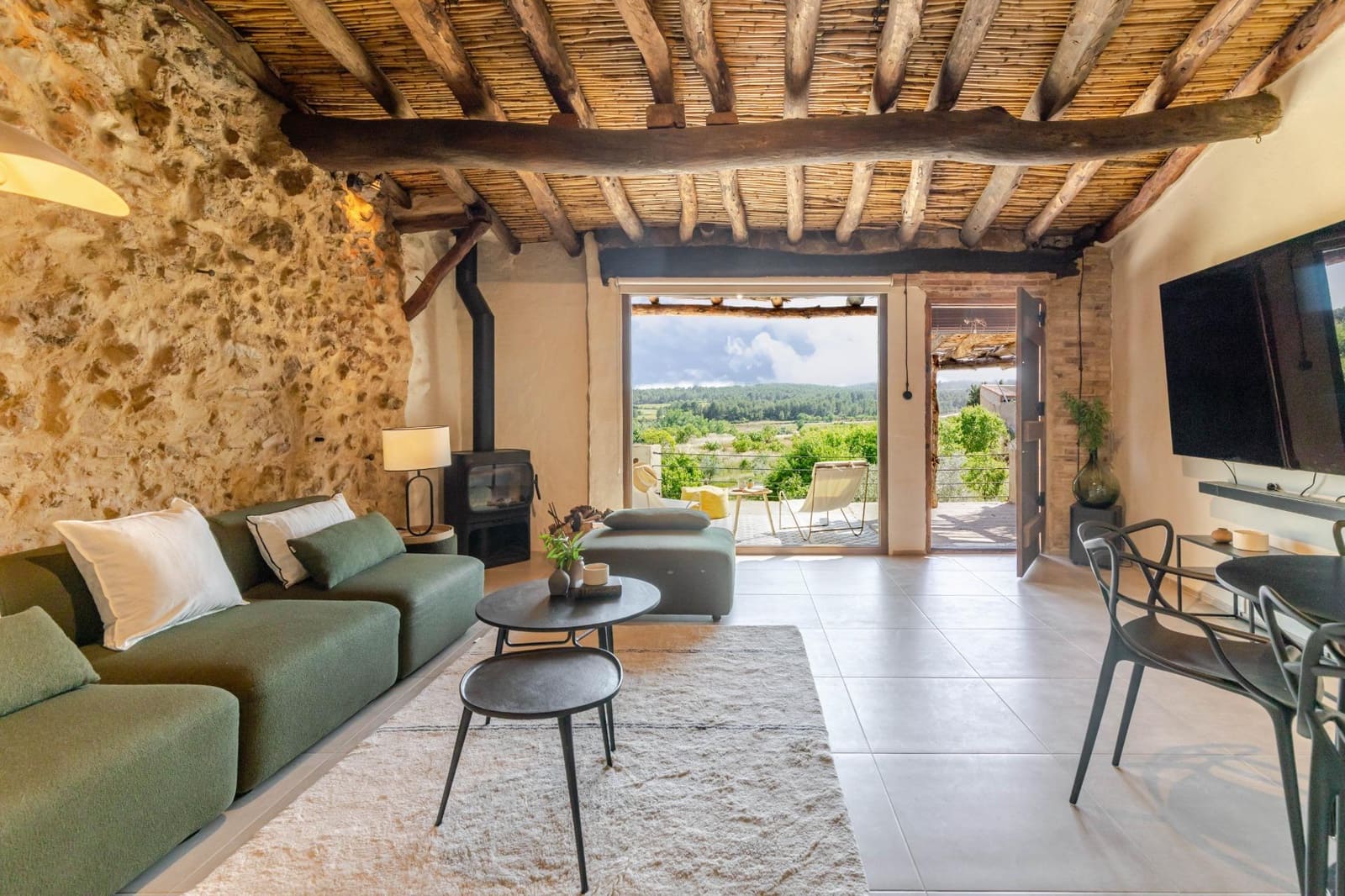 2 soveværelse Finca/Landehus til salg i Venta del Moro - € 140.000 (Ref: 9855791)