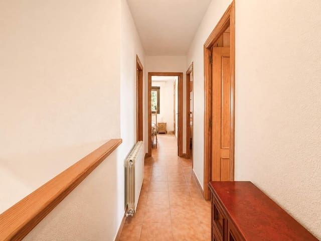 5 bedroom Terraced Villa for rent in Terramelar, Paterna with pool - € 1,300 (Ref: 9857685)