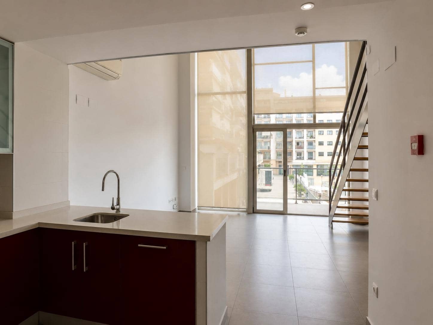 1 bedroom Loft for rent in Paterna with garage - € 710 (Ref: 9862072)