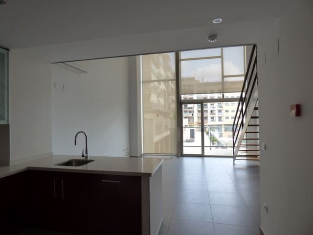 1 soveværelse Loft til leje i Valterna, Paterna med garage - € 710 (Ref: 9862072)