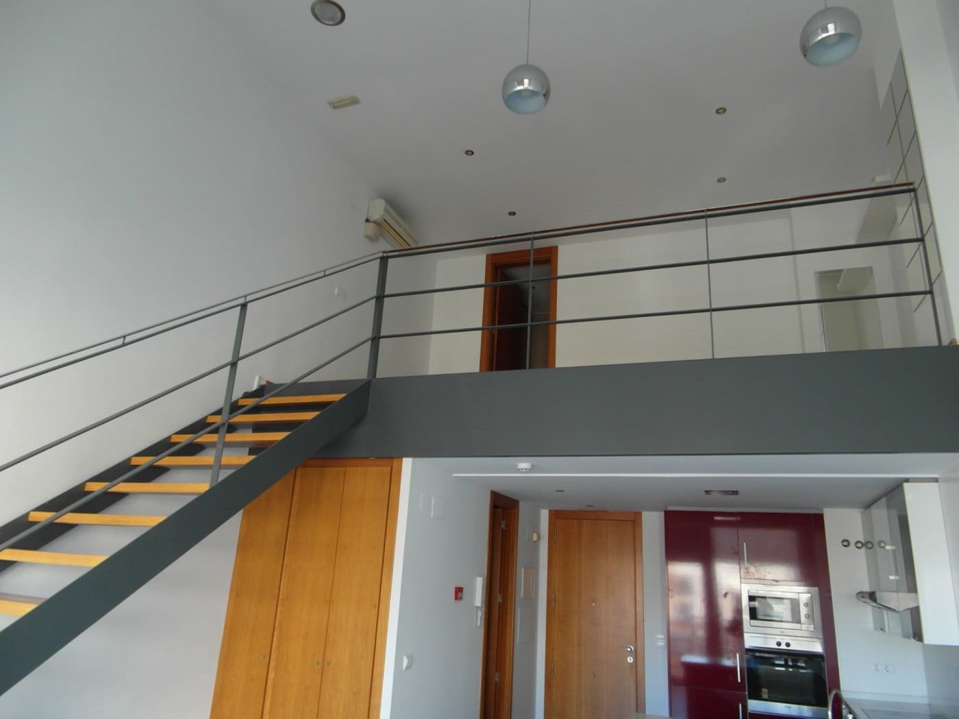 1 bedroom Loft for rent in Paterna with garage - € 710 (Ref: 9862072)