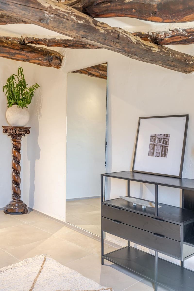2 bedroom Townhouse for sale in Venta del Moro - € 185,000 (Ref: 9868902)