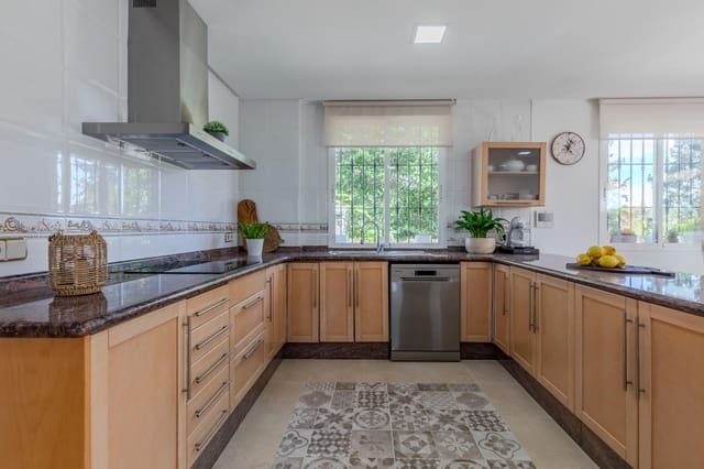 5 chambre Villa/Maison à vendre à L'Eliana avec garage - 1 075 000 € (Ref: 9868911)