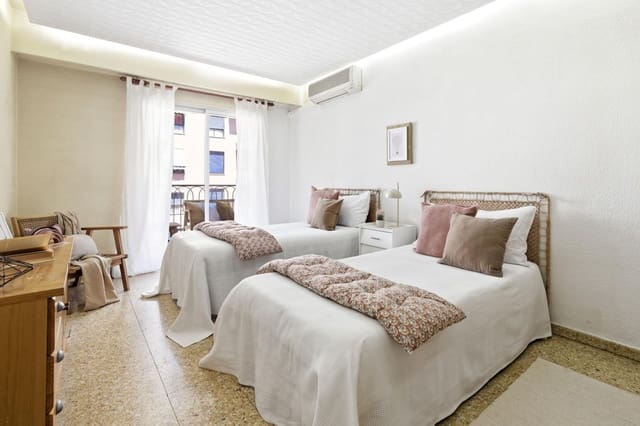 4 quarto Apartamento para venda em Mislata - 280 000 € (Ref: 9873721)