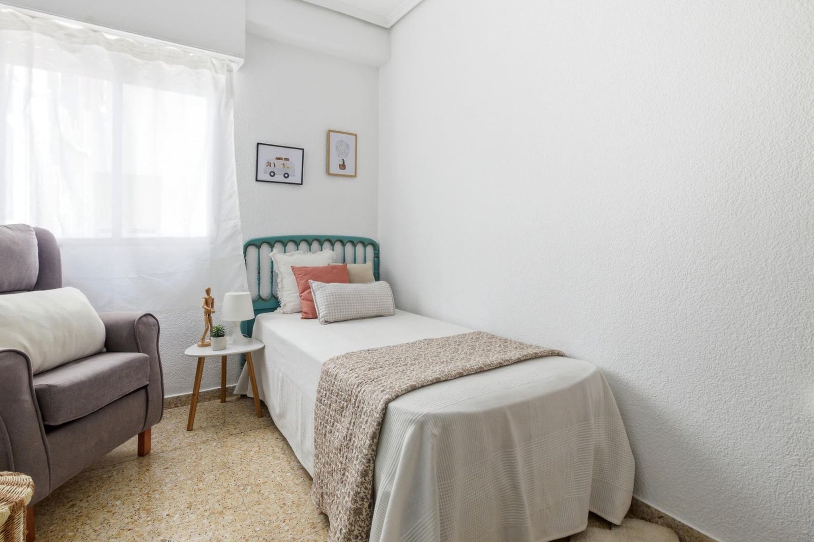 4 quarto Apartamento para venda em Mislata - 280 000 € (Ref: 9873721)