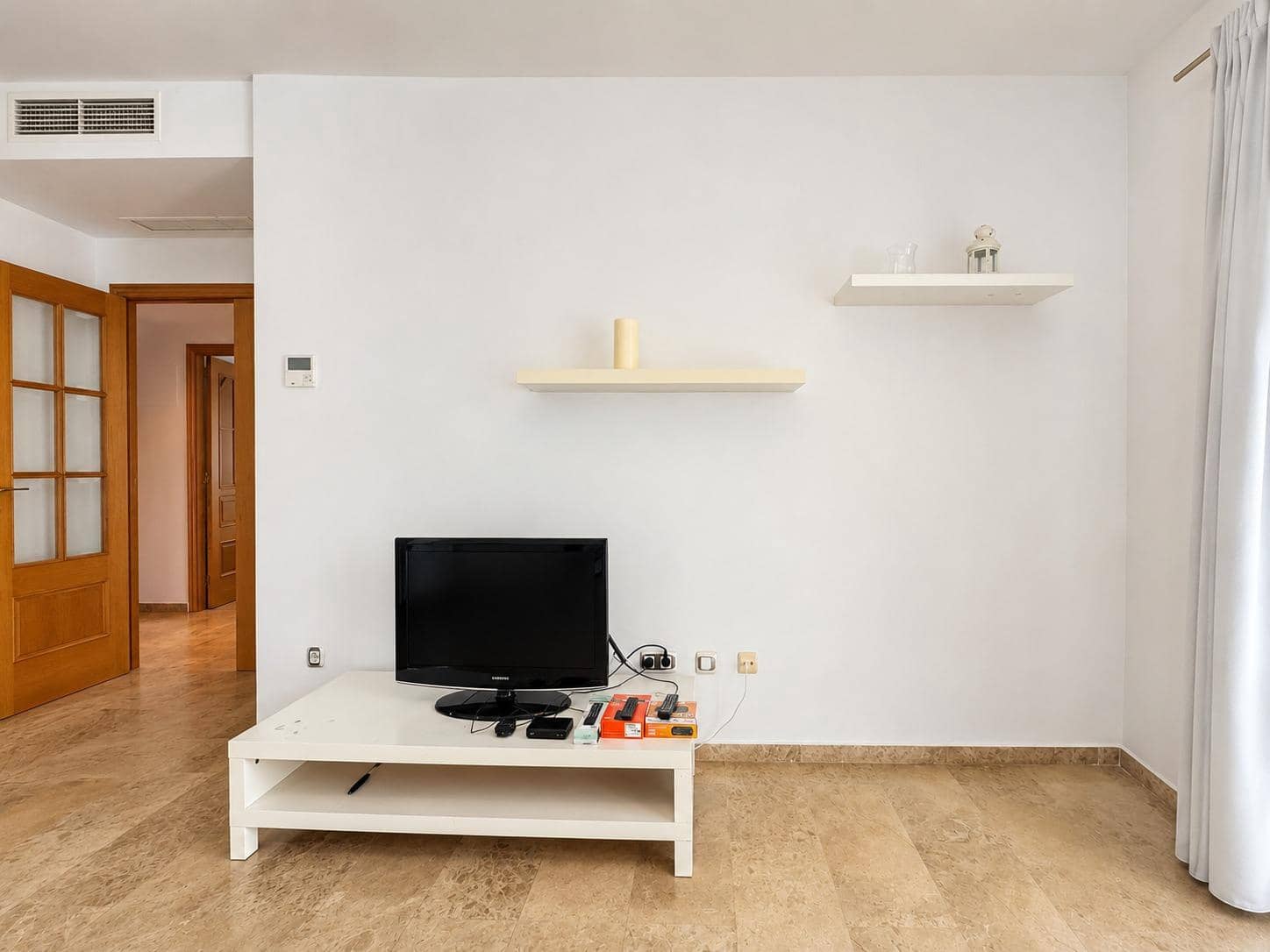 2 bedroom Flat for rent in Paterna with pool garage - € 1,350 (Ref: 9873722)