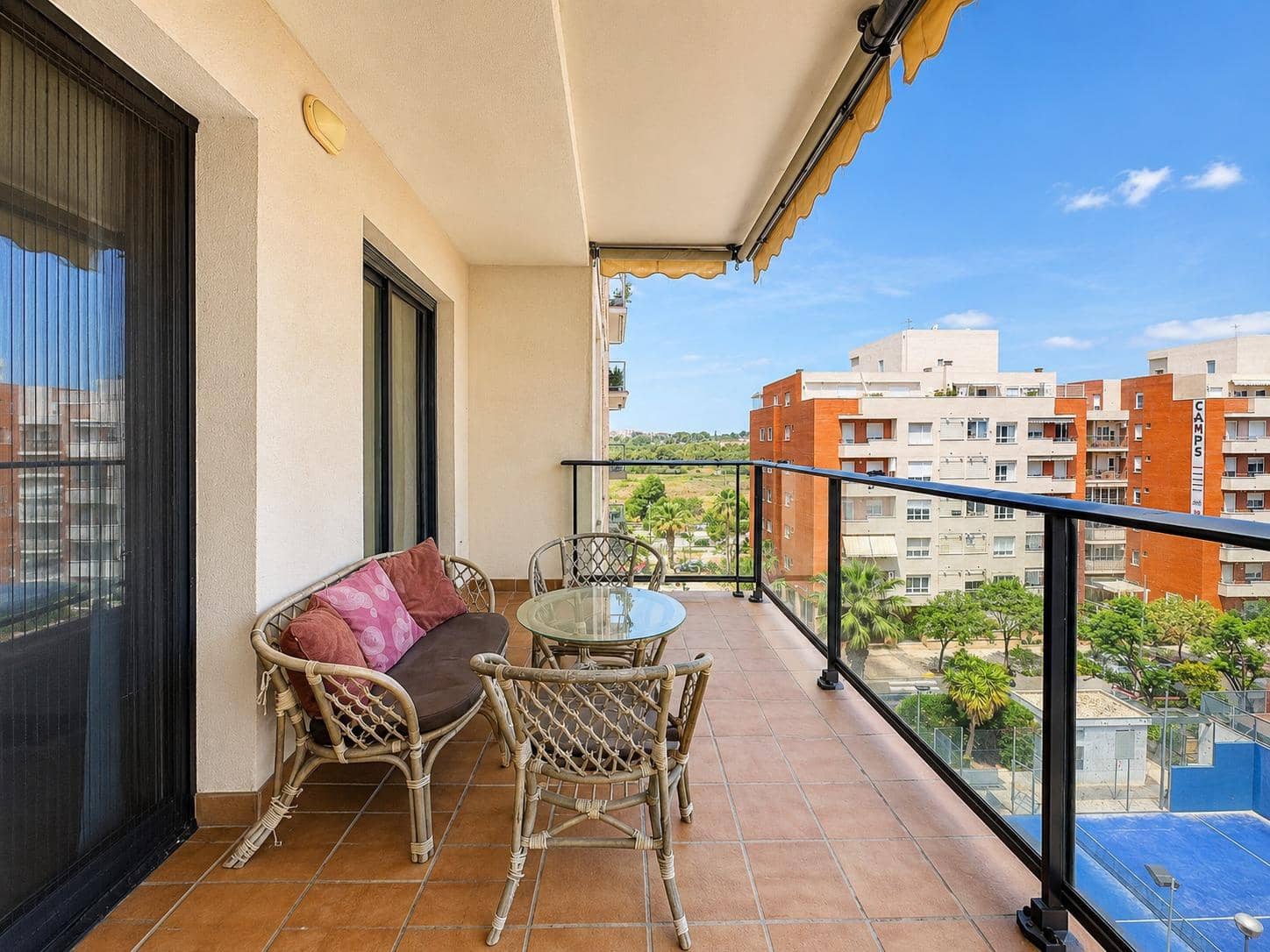 2 bedroom Flat for rent in Paterna with pool garage - € 1,350 (Ref: 9873722)