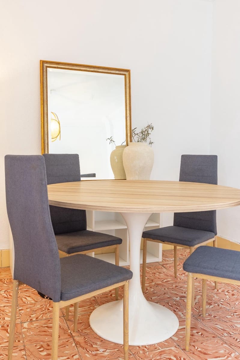 Piso de 4 habitaciones en Gandia en venta - 140.000 € (Ref: 9885076)