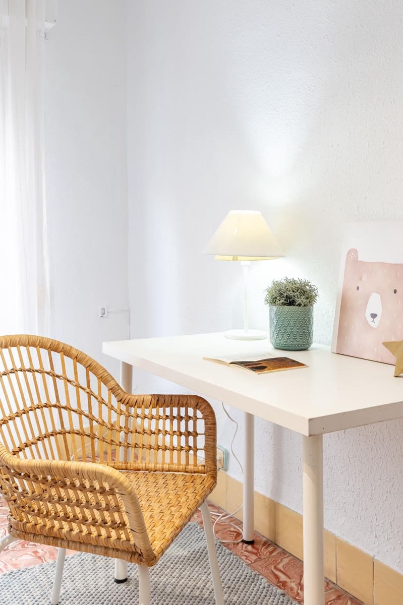Piso de 4 habitaciones en Gandia en venta - 140.000 € (Ref: 9885076)