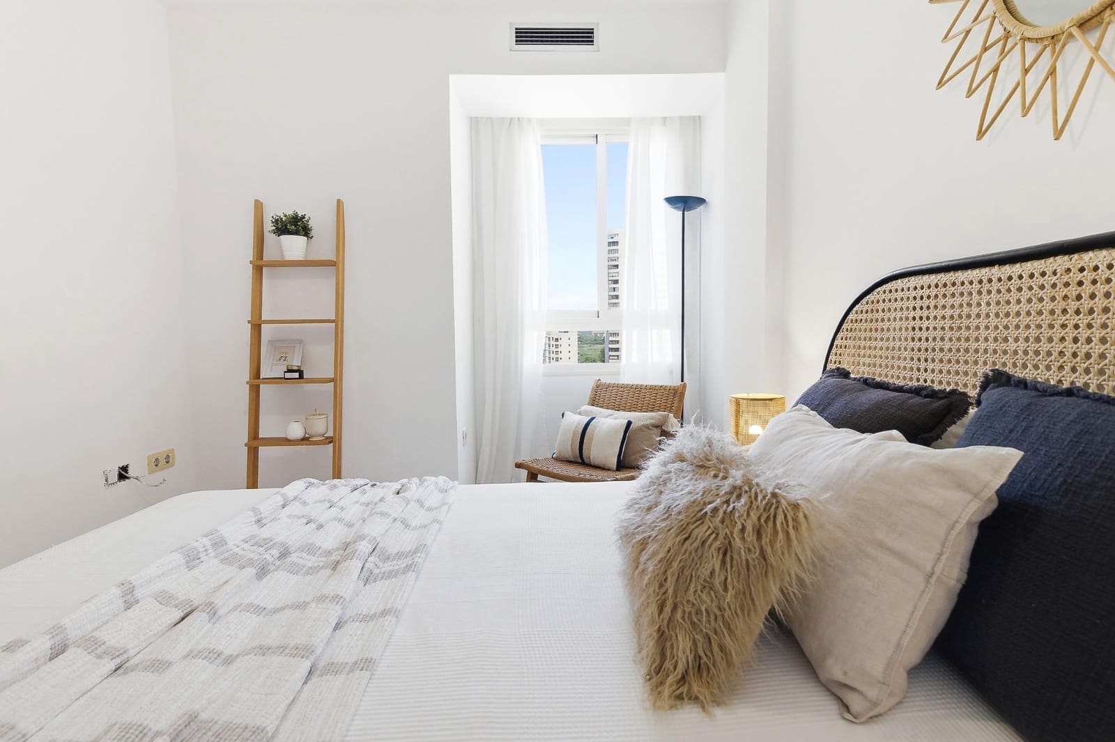 3 slaapkamer Appartement te koop in La Pobla de Farnals met zwembad - € 240.000 (Ref: 9885077)