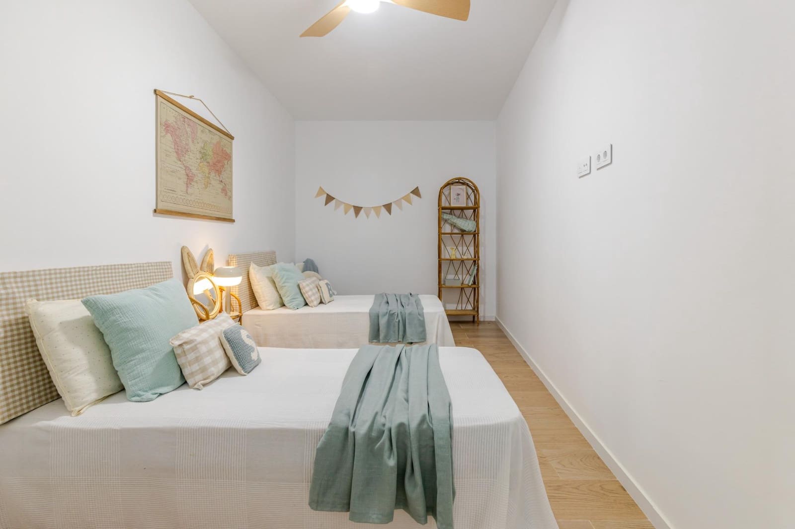 5 bedroom Apartment for sale in Bonrepos i Mirambell - € 199,000 (Ref: 9899104)