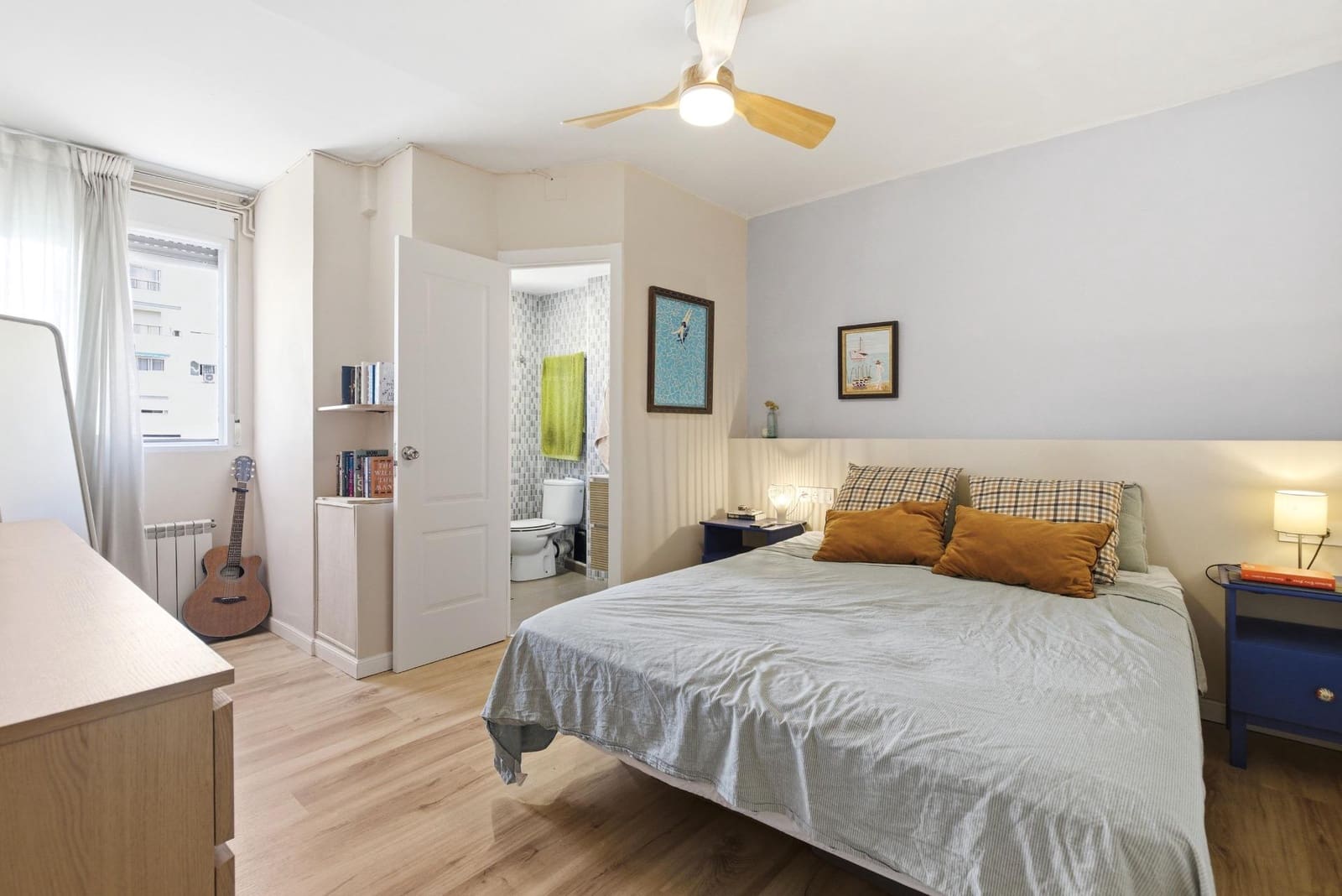 2 soveværelse Lejlighed til salg i Valencia by - € 335.000 (Ref: 9899105)