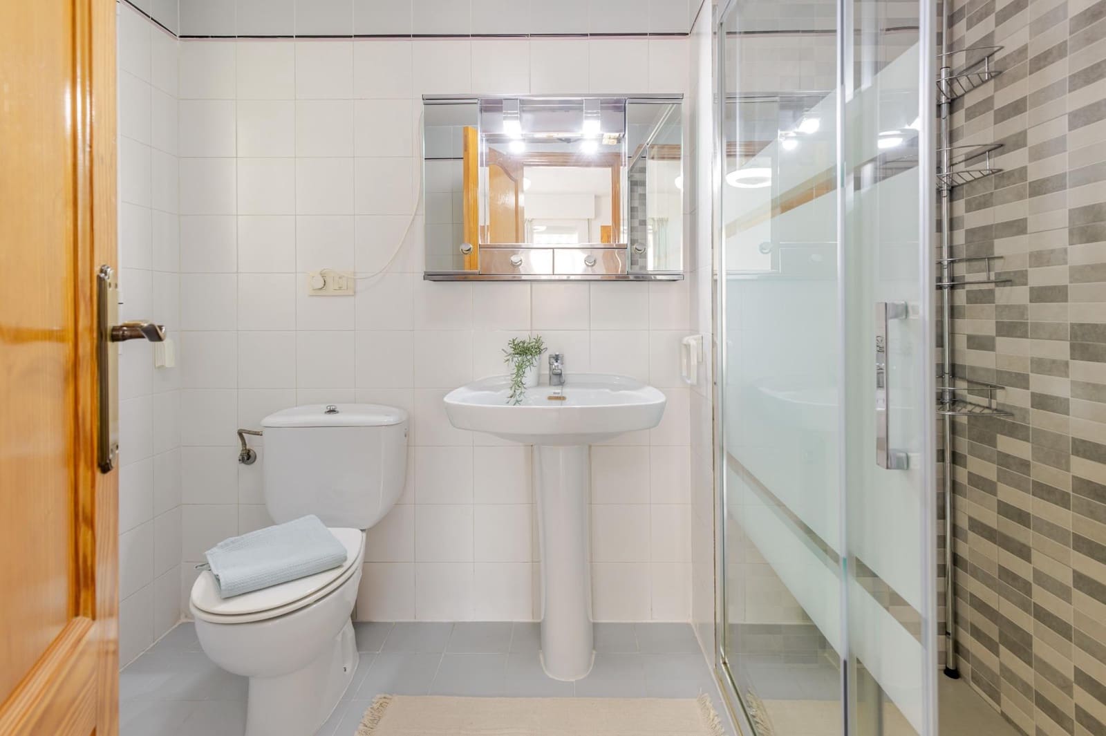 3 Zimmer Wohnung zu verkaufen in Gandia mit Pool Garage - 249.000 € (Ref: 9899107)