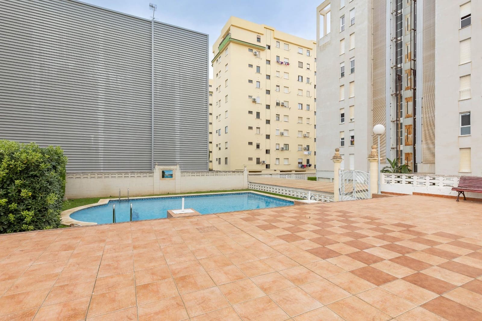 3 Zimmer Wohnung zu verkaufen in Gandia mit Pool Garage - 249.000 € (Ref: 9899107)