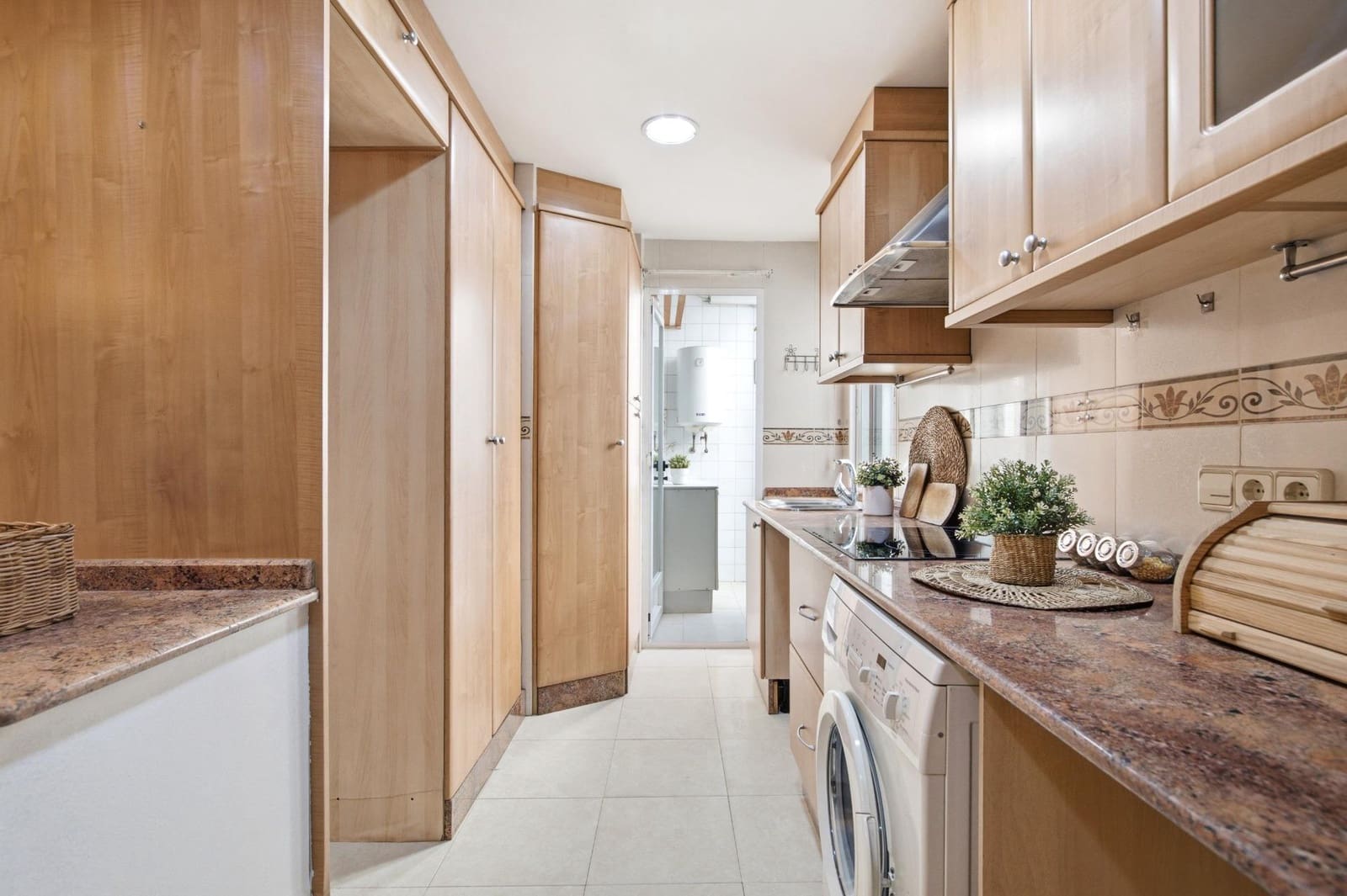 Piso de 3 habitaciones en València ciudad en venta con garaje - 430.000 € (Ref: 9916093)