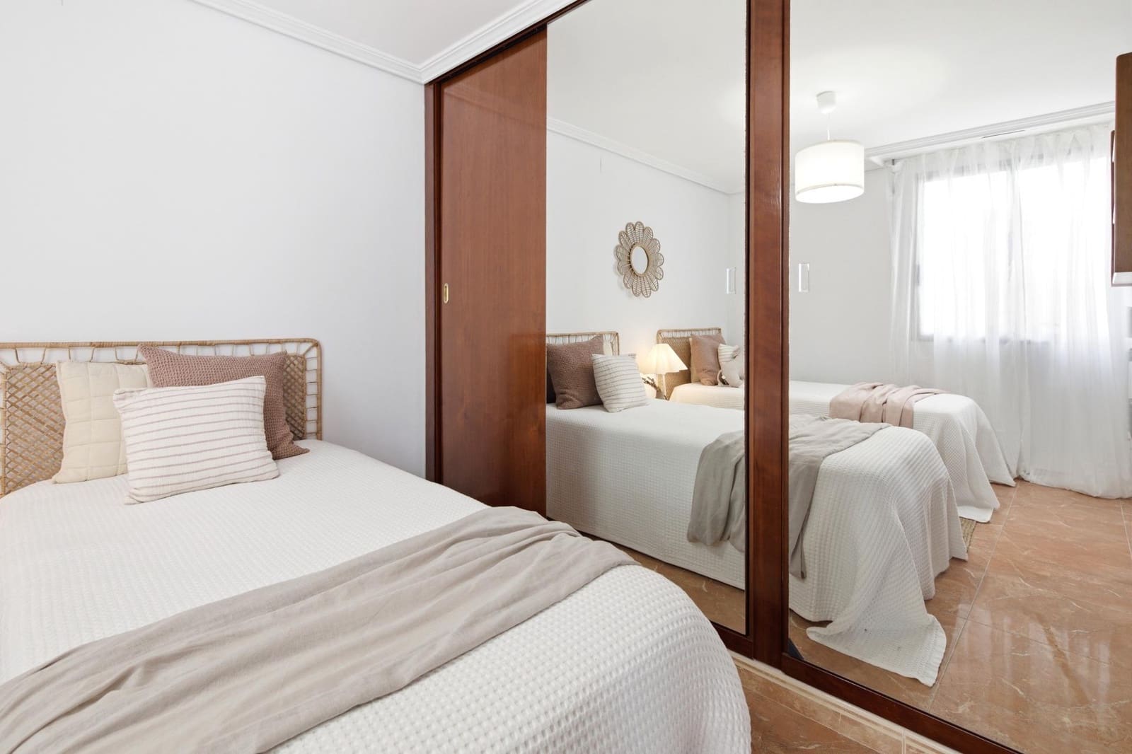 Piso de 3 habitaciones en València ciudad en venta con garaje - 430.000 € (Ref: 9916093)
