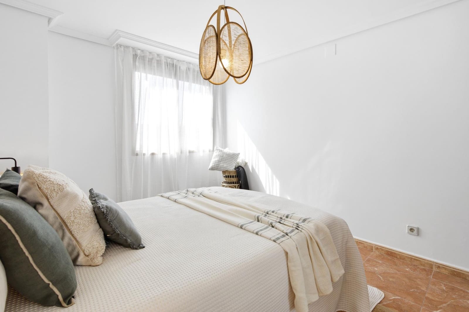 Piso de 3 habitaciones en València ciudad en venta con garaje - 430.000 € (Ref: 9916093)