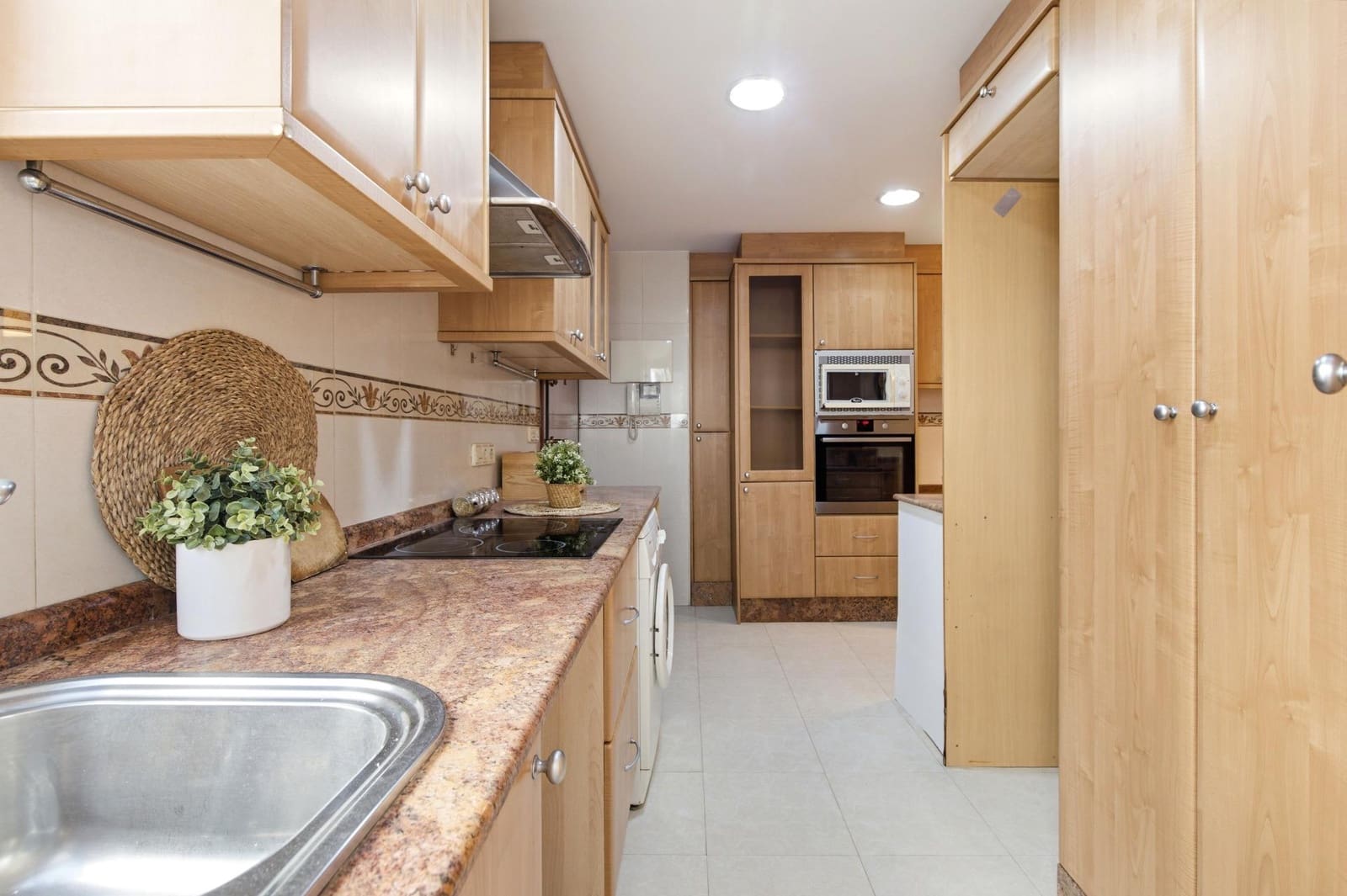 Piso de 3 habitaciones en València ciudad en venta con garaje - 430.000 € (Ref: 9916093)