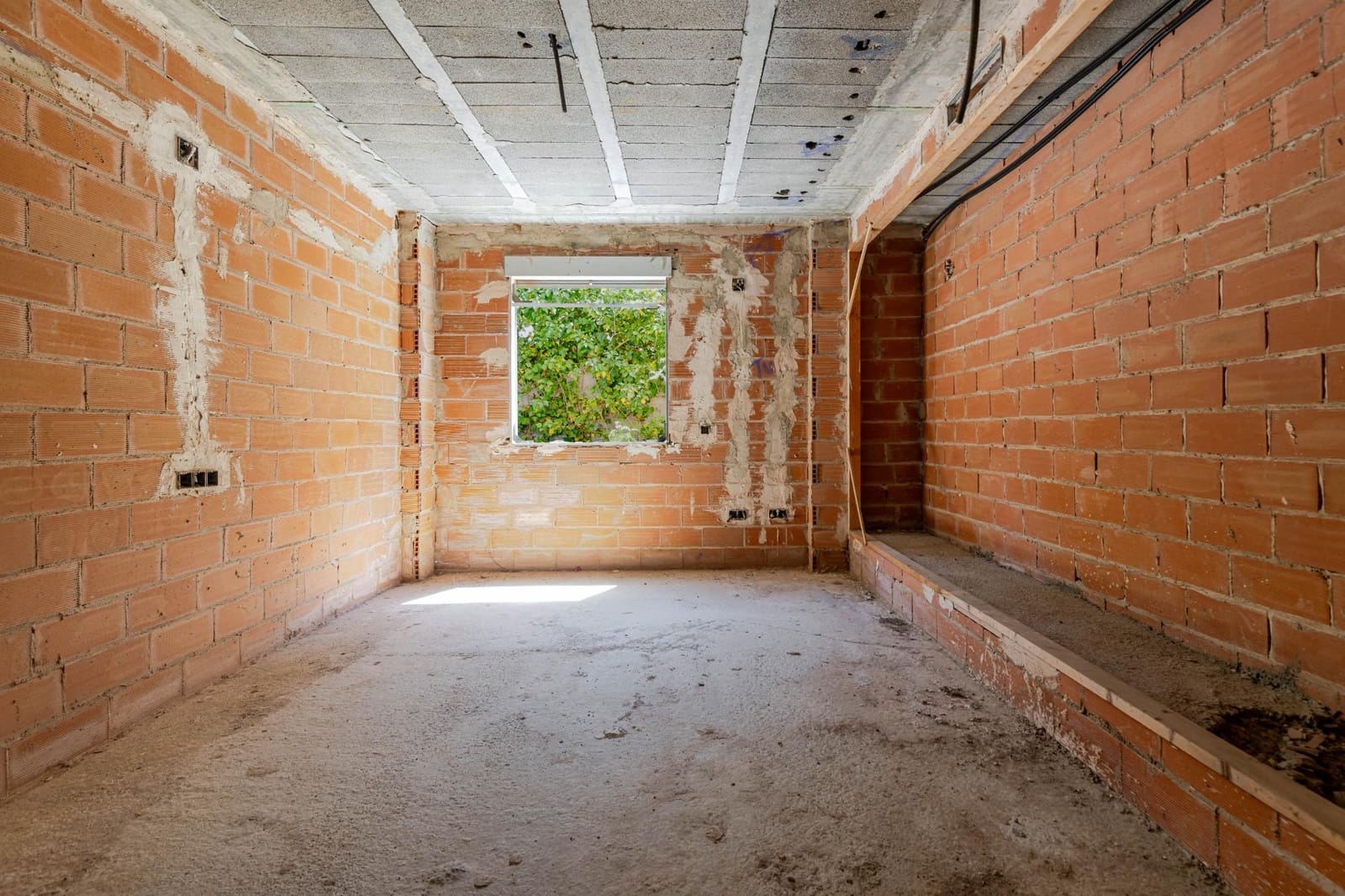 6 quarto Moradia para venda em Godella com piscina garagem - 1 275 000 € (Ref: 9916094)