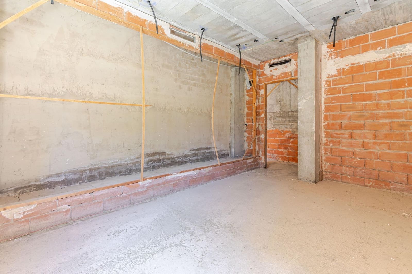 6 quarto Moradia para venda em Godella com piscina garagem - 1 275 000 € (Ref: 9916094)