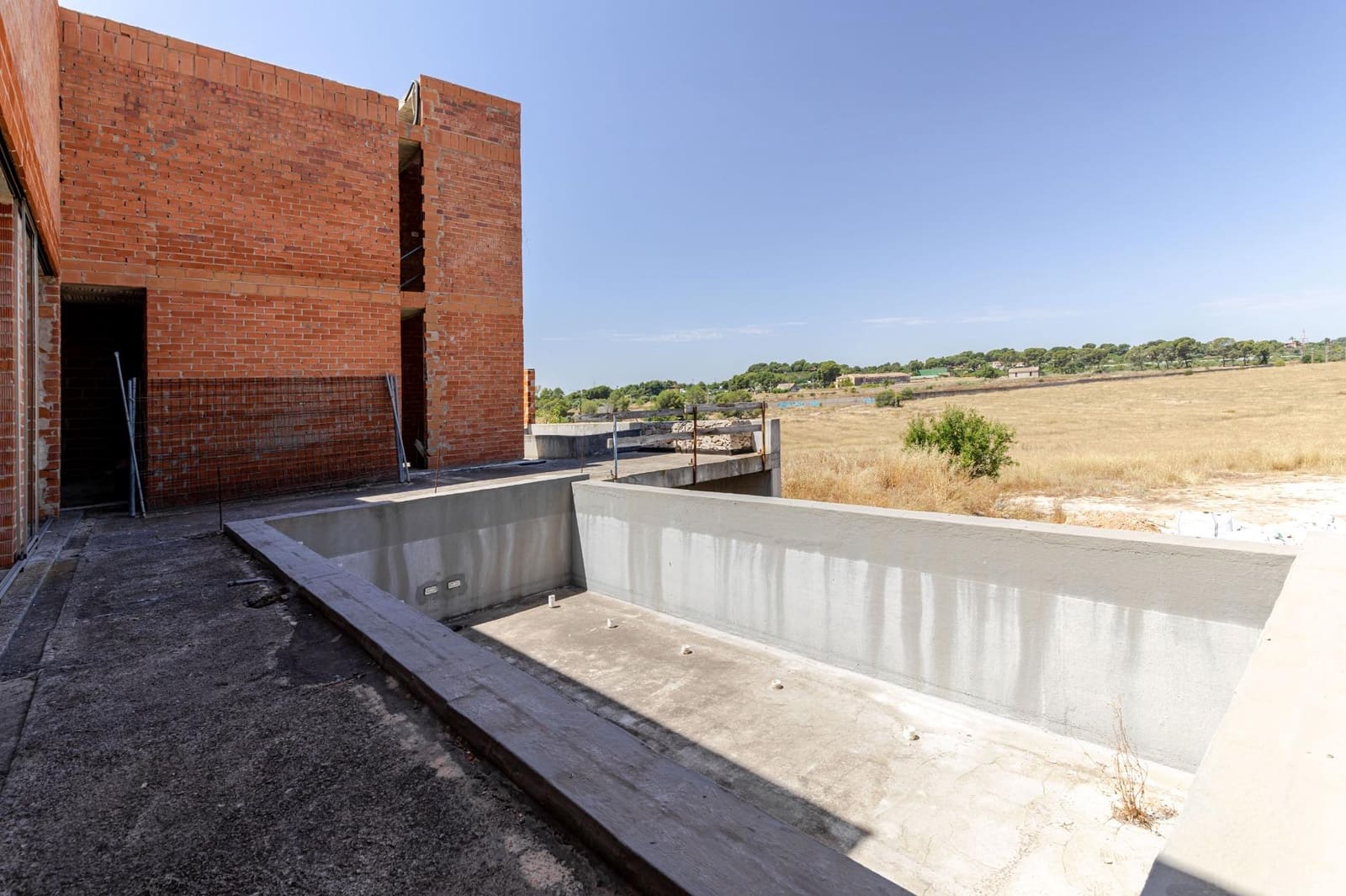 6 quarto Moradia para venda em Godella com piscina garagem - 1 275 000 € (Ref: 9916094)