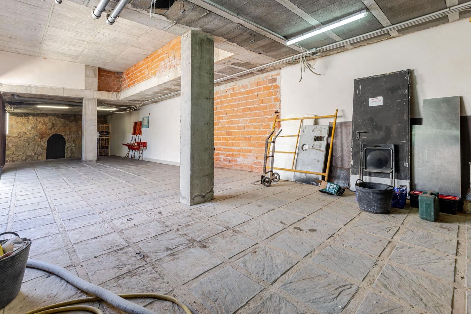 6 quarto Moradia para venda em Godella com piscina garagem - 1 275 000 € (Ref: 9916094)