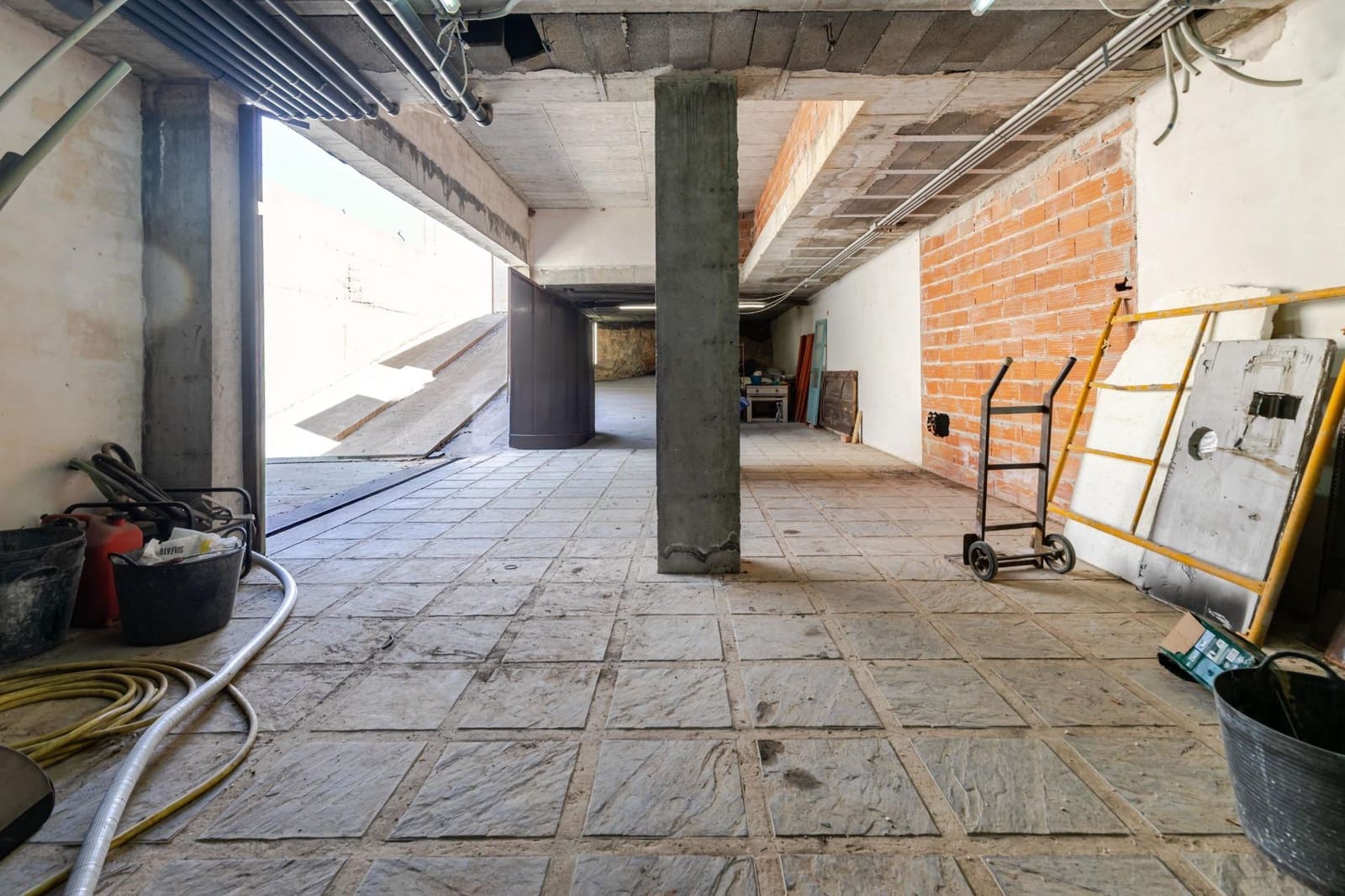 6 quarto Moradia para venda em Godella com piscina garagem - 1 275 000 € (Ref: 9916094)