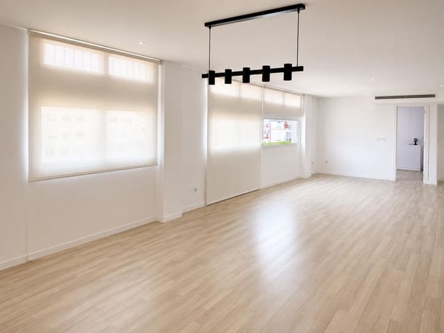 Loft de 2 chambres à louer à Benimamet, Valence ville - 1 150 € (Ref: 9916096)