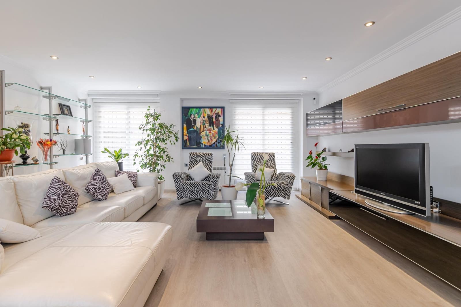 6 bedroom Terraced Villa for sale in Sagunto / Sagunt with garage - € 595,000 (Ref: 9922542)
