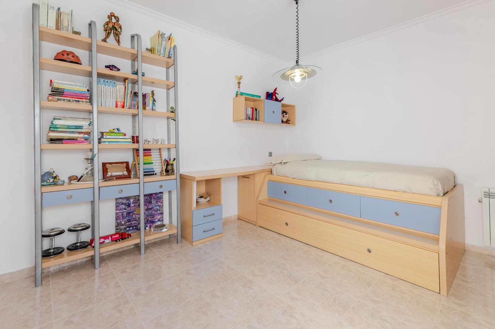 6 bedroom Terraced Villa for sale in Sagunto / Sagunt with garage - € 595,000 (Ref: 9922542)
