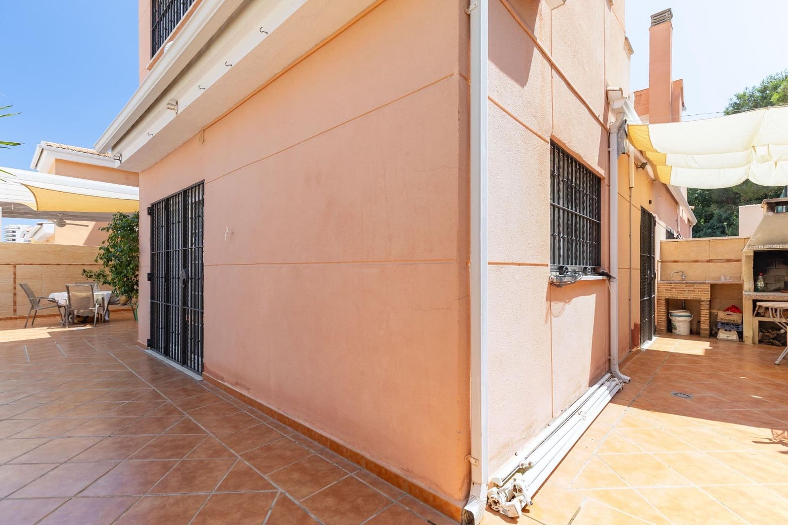 4 Zimmer Reihenhaus zu verkaufen in Cullera mit Pool Garage - 360.000 € (Ref: 9942746)