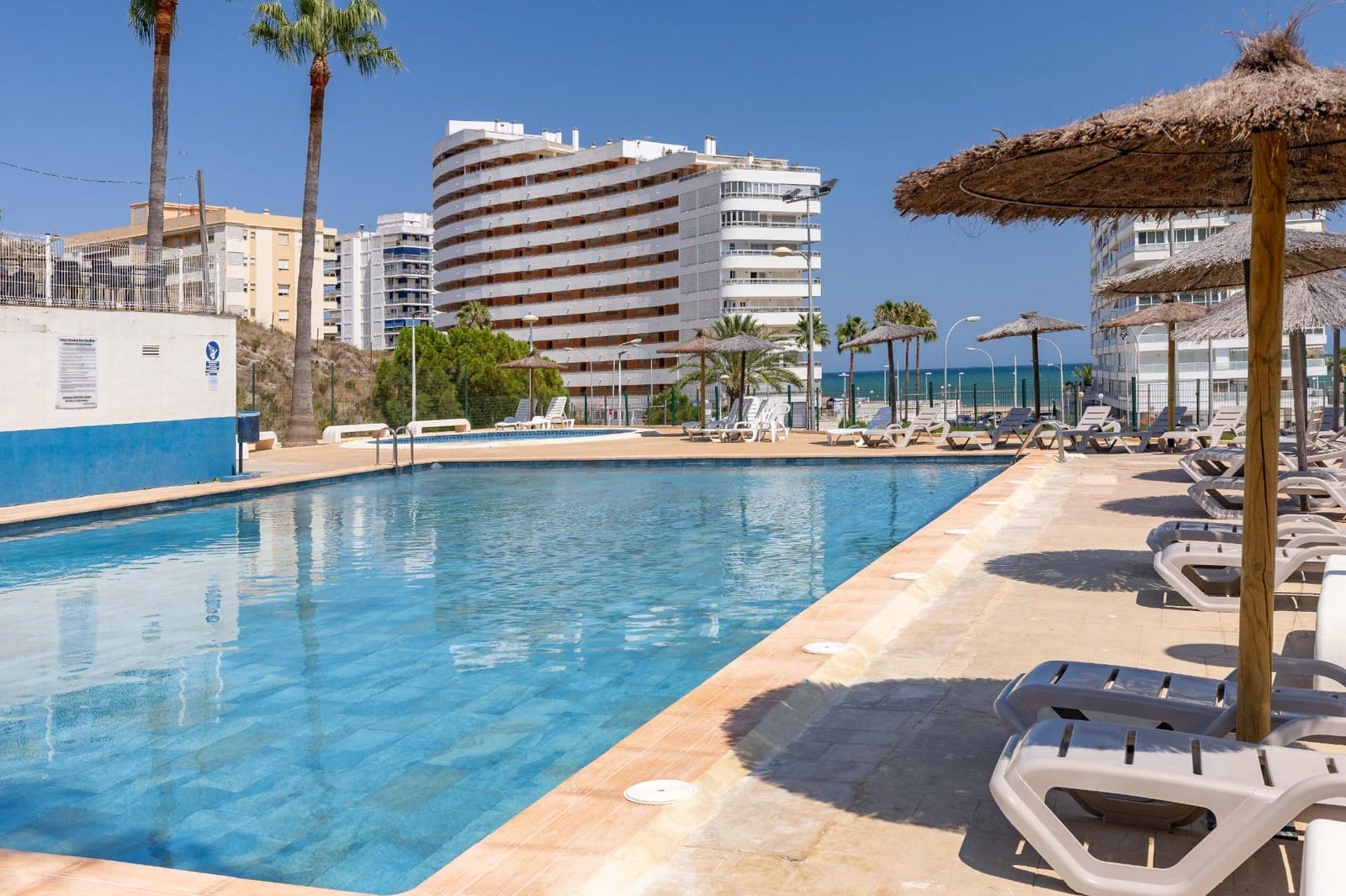 4 Zimmer Reihenhaus zu verkaufen in Cullera mit Pool Garage - 360.000 € (Ref: 9942746)